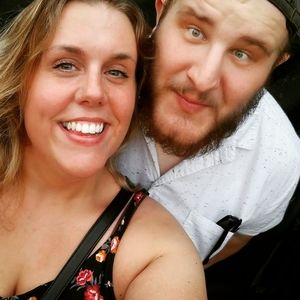 Meet your Posher, Caitlin